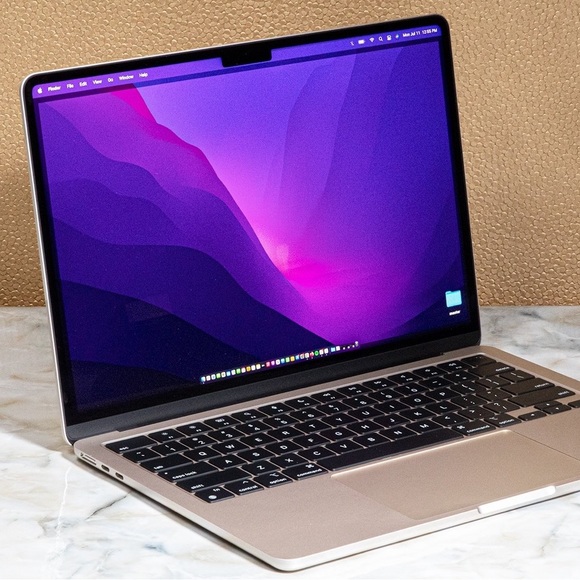 MacBook